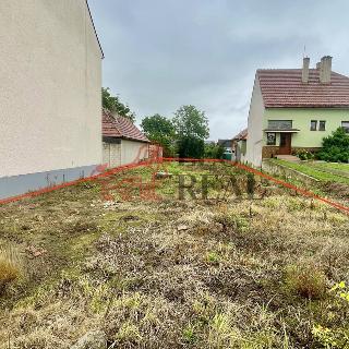 Prodej stavební parcely 1 172 m² Zlechov