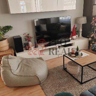 Prodej bytu 3+1 70 m² Hrušovany u Brna