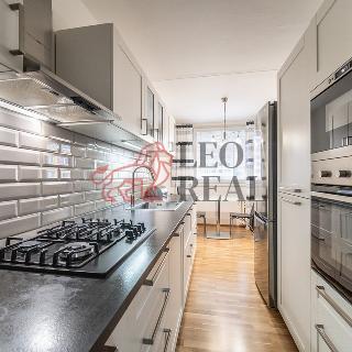 Prodej bytu 3+1 84 m² Praha, Španielova