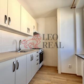 Pronájem bytu 1+1 33 m² Zlín, Pod Mlýnem