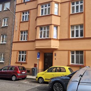 Pronájem bytu 1+1 38 m² Děčín, Nerudova