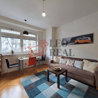 Pronájem bytu 2+kk 50 m² Praha, Kišiněvská