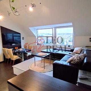 Pronájem bytu 4+kk 109 m² Praha, Kloboučnická