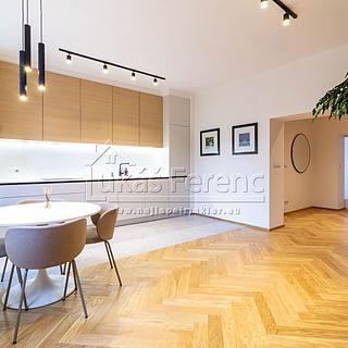 Pronájem bytu 2+kk 63 m&sup2; Praha