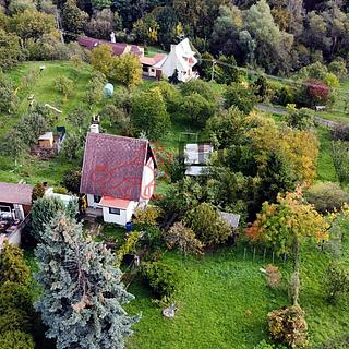 Prodej zahrady 901 m&sup2; Újezdec