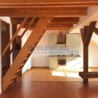 Pronájem bytu 2+kk 72 m² Hluboká nad Vltavou