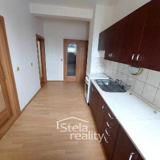 Pronájem bytu 2+1 39 m² Moravský Beroun