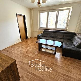 Pronájem bytu 2+1 44 m² Bruntál