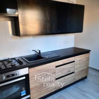 Pronájem bytu 2+1 56 m² Bruntál, Jesenická