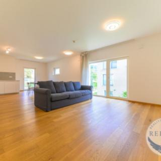 Pronájem bytu 2+kk 96 m² Praha Smíchov, Kobrova