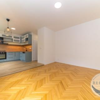 Pronájem bytu 2+kk 54 m² Praha