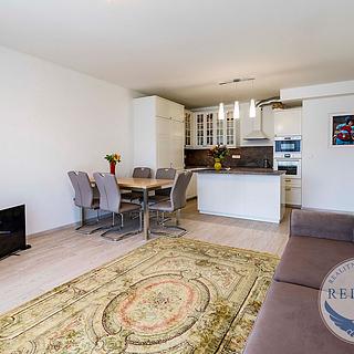 Prodej bytu 4+kk 129 m&sup2; Praha