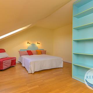 Prodej bytu 3+1 110 m&sup2; Nehvizdy