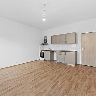Pronájem bytu 1+kk, garsoniery 32 m&sup2; Terezín