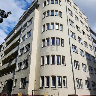 Pronájem bytu 4+1 120 m² Ostrava, Veleslavínova