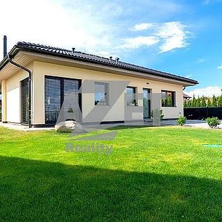 Prodej stavební parcely 1858 m&sup2; Český Těšín