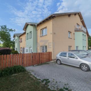 Prodej bytu 1+kk a garsoniéry 32 m² Bohumín Starý, P. Cingra