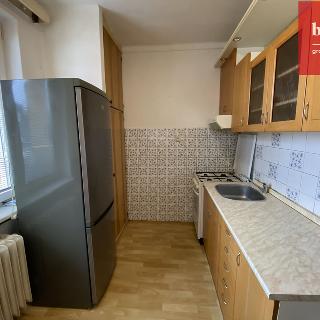 Pronájem bytu 3+1 64 m² Opava, Kasárenská