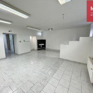 Pronájem obchodu 77 m² Opava, Na Rybníčku