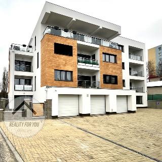 Prodej bytu 1+kk a garsoniéry 53 m² Říčany, Verdunská