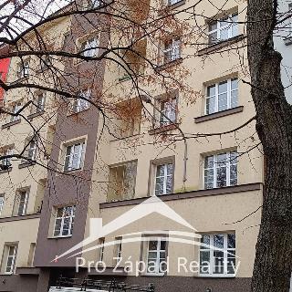 Pronájem bytu 2+kk 47 m² Plzeň, Stehlíkova