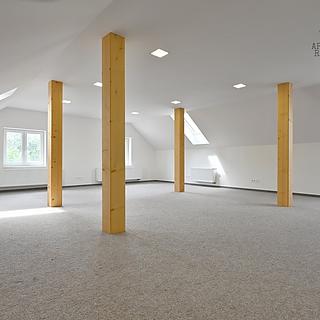 Pronájem kanceláře 69 m&sup2; Kutná Hora