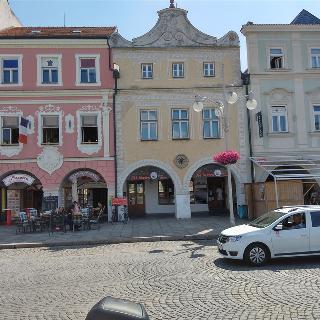 Pronájem bytu 1+1 30 m² České Budějovice, nám. Přemysla Otakara II.