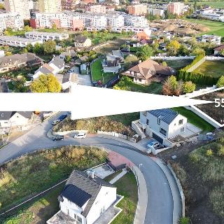 Prodej stavební parcely 557 m² Beroun