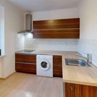 Pronájem bytu 1+1 28 m² Beroun, Mládeže