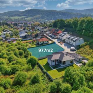 Prodej stavební parcely 977 m² Loděnice