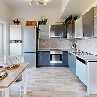 Prodej bytu 4+kk 82 m² Králův Dvůr