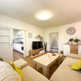 Pronájem bytu 3+1 73 m² Brno Slatina, Mikulčická