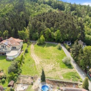 Prodej stavební parcely 1 711 m² Psáry