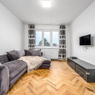 Prodej bytu 2+1 57 m² Praha, Antala Staška