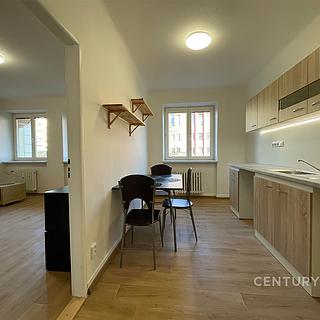 Pronájem bytu 2+1 60 m² Ostrava