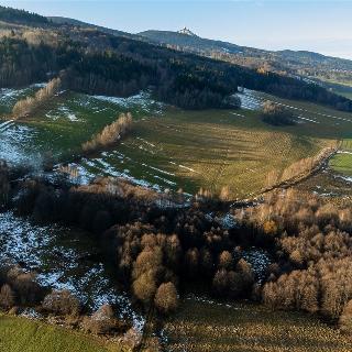 Prodej stavební parcely 67 649 m² Šimonovice