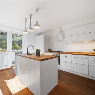 Prodej bytu 3+kk 70 m² Praha, Nad Bořislavkou