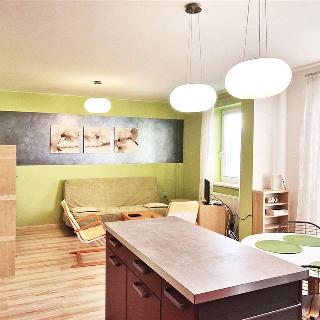 Pronájem bytu 2+kk 65 m² Brno