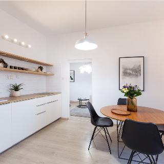 Prodej bytu 2+1 66 m² Praha