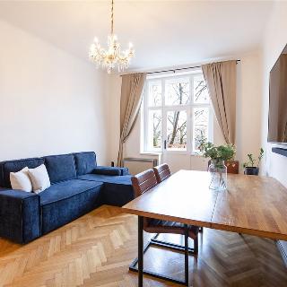 Pronájem bytu 2+kk 61 m² Praha