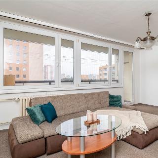 Prodej bytu 3+1 77 m² Praha, Hněvkovského