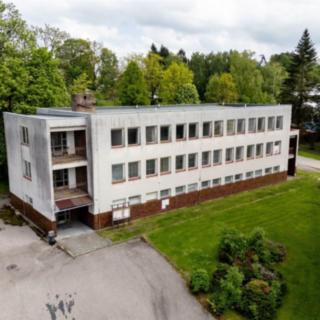 Prodej kanceláře 1 200 m² Komorovice