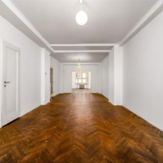 Prodej bytu 3+1 95 m² Praha Holešovice, Pplk. Sochora