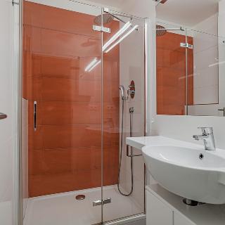 Pronájem bytu 3+1 88 m² Praha, Polská