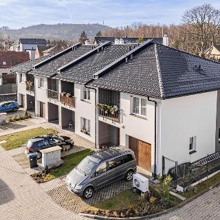 Prodej rodinného domu 156 m² Karlovy Vary, Přímá