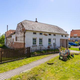 Prodej rodinného domu 146 m&sup2; Zvěrkovice