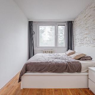 Pronájem bytu 2+kk 48 m² Praha, Přeštická