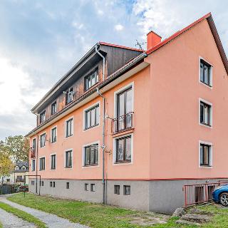 Prodej bytu 5+1 a více 107 m² Frymburk