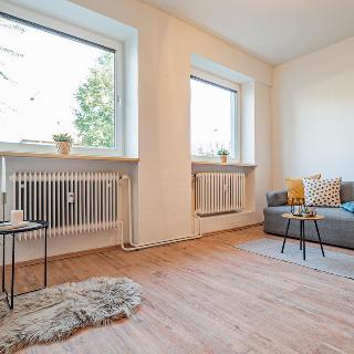 Prodej bytu 1+kk a garsoniéry 40 m² Králův Dvůr, Plzeňská