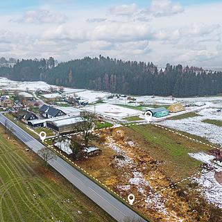 Prodej komerčního pozemku 6328 m² Líšnice